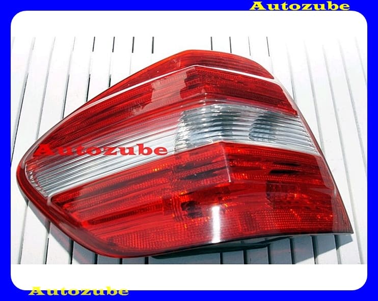 Hátsó lámpa bal, piros/fehér/RENDELÉSRE/ Hátsó lámpa bal, piros/fehér/RENDELÉSRE/