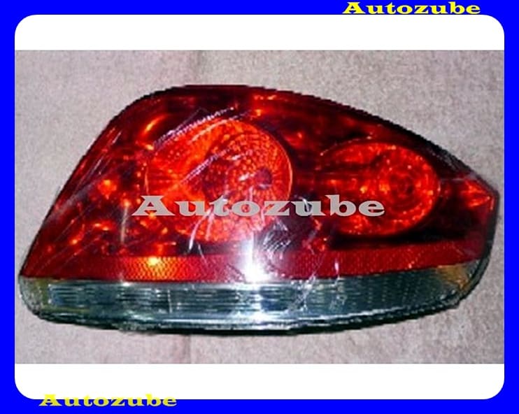 Hátsó lámpa jobb (foglalattal) {MAGNETI MARELLI} Hátsó lámpa jobb (foglalattal) {MAGNETI MARELLI}